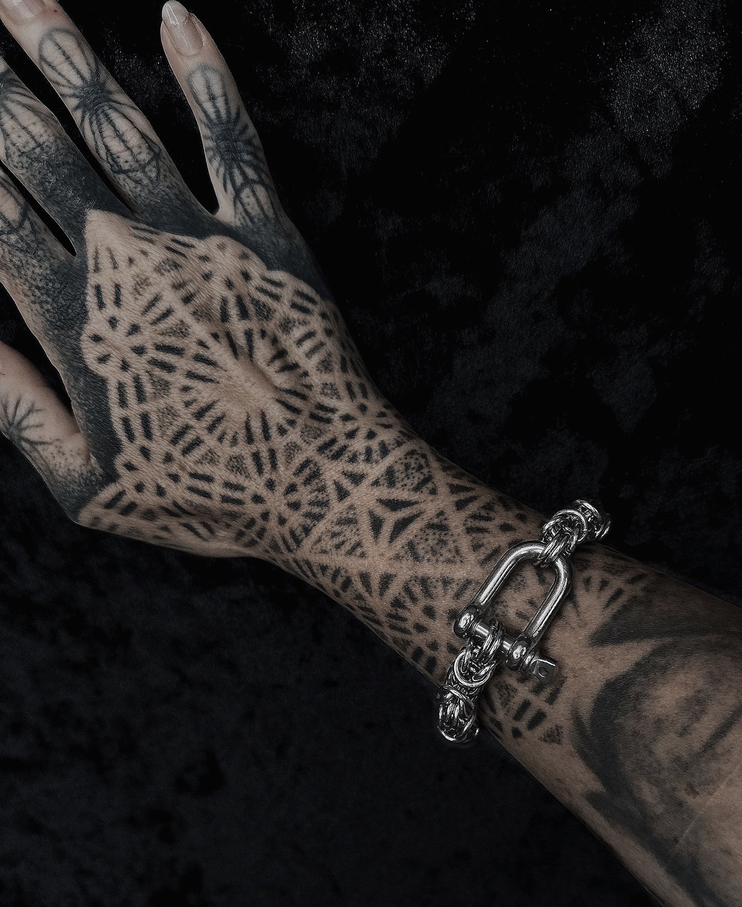 Shackle Bracelet